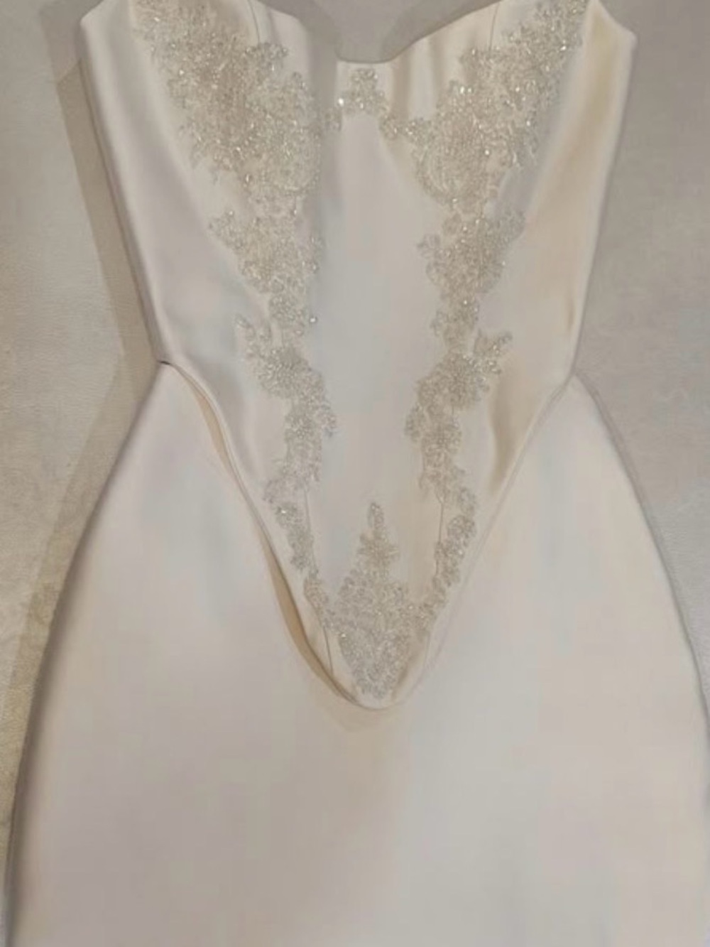 Elegant Strapless Ivory Dress - Picture 2 of 5